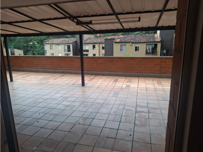 Apartamento en venta en El Dorado, Envigado, 69 m² · foto 12 de 22
