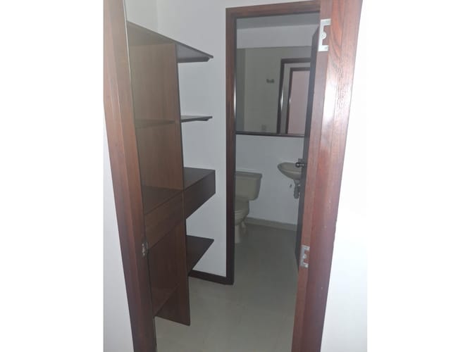 Apartamento en venta en El Dorado, Envigado, 69 m² · foto 13 de 22