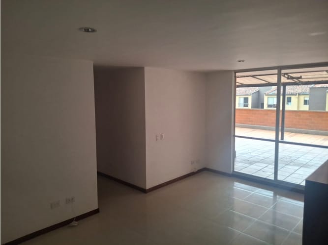 Apartamento en venta en El Dorado, Envigado, 69 m² · foto 16 de 22