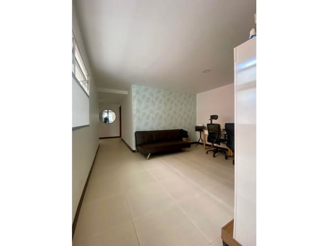 Casa de 3 alcobas en venta en Estadio, Medellín, 142 m² · foto 17 de 18