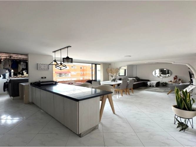 Apartamento de 3 alcobas en venta en El Dorado, Envigado, 84 m² · foto 4 de 19