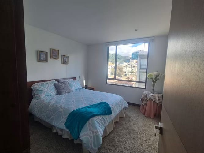 Apartamento de 3 alcobas en venta en Santa Barbara Central, Bogotá, 128 m² · foto 15 de 19