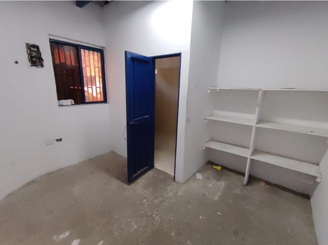 Bodega en arriendo en Miranda, Medellín, 280 m² · foto 4 de 20