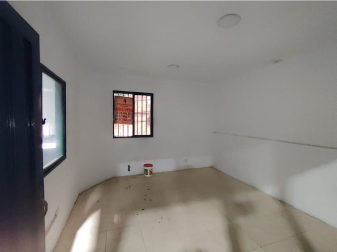 Bodega en arriendo en Miranda, Medellín, 280 m² · foto 6 de 20