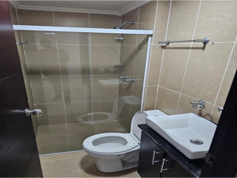 Apartamento en venta en Calasanz, Medellín · foto 8 de 11