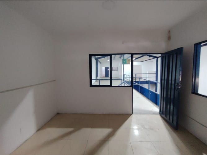 Bodega en arriendo en Miranda, Medellín, 280 m² · foto 11 de 20