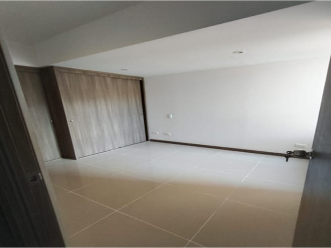 Apartamento de 3 alcobas en venta en Maria Auxiliadora, Sabaneta, 72 m² · foto 7 de 13