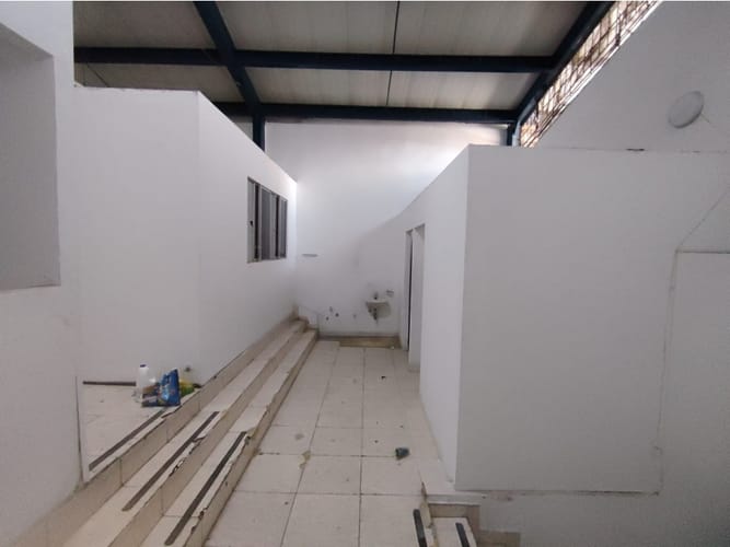 Bodega en arriendo en Miranda, Medellín, 280 m² · foto 19 de 20