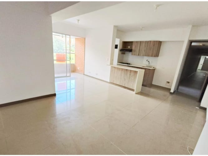 Apartamento de 3 alcobas en venta en Maria Auxiliadora, Sabaneta, 72 m² · foto 12 de 13