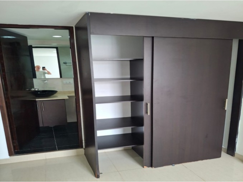 Apartamento en venta en Calasanz, Medellín · foto 4 de 15