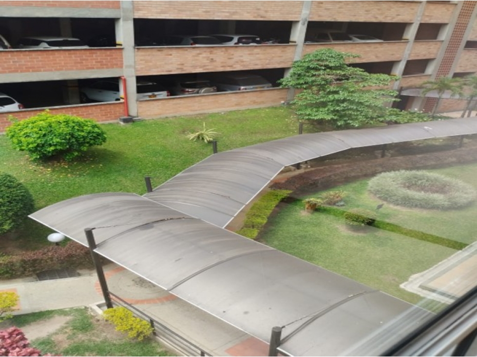Apartamento en venta en Loma Del Indio, Medellín · foto 9 de 19