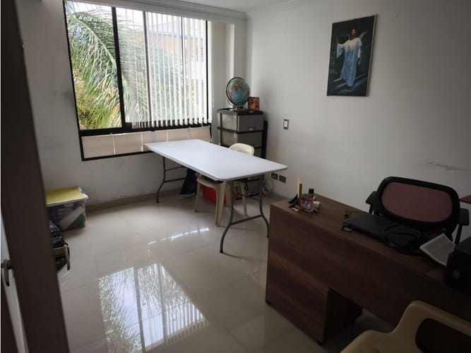 Apartamento de 4 alcobas en venta en Laureles, Medellín, 158 m² · foto 14 de 24
