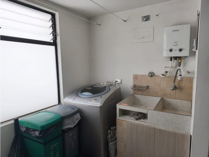 Apartamento de 4 alcobas en venta en Laureles, Medellín, 158 m² · foto 24 de 24