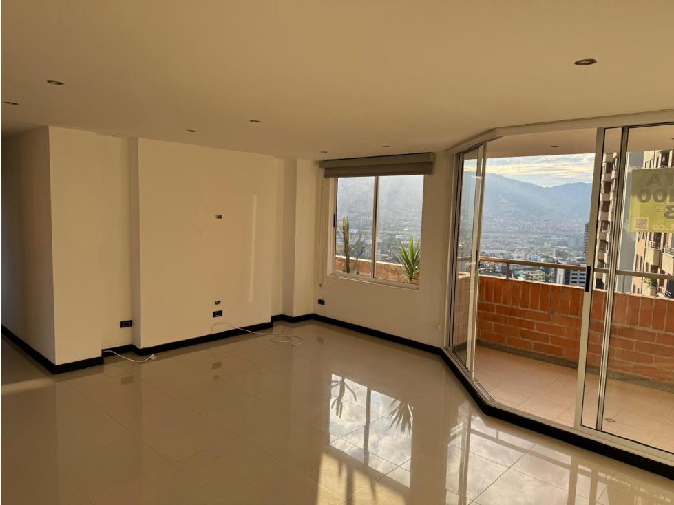 Apartamento en venta en El Poblado, Medellín · foto 14 de 18