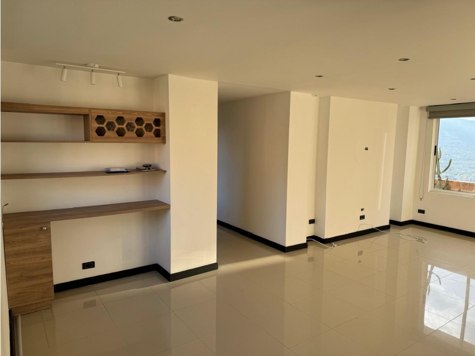 Apartamento en venta en El Poblado, Medellín · foto 15 de 18