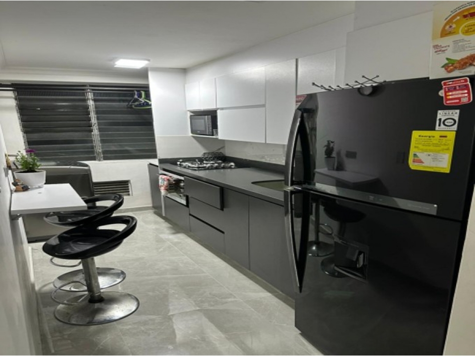 Apartamento en venta en San German, Medellín · foto 4 de 19