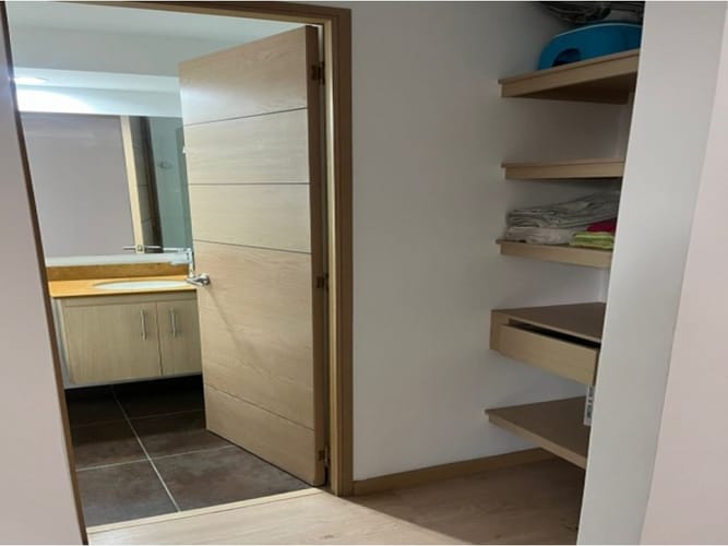 Apartamento de 3 alcobas en venta en San Joaquin, Sabaneta, 75 m² · foto 6 de 23