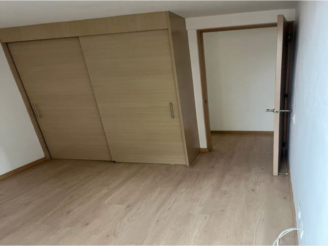 Apartamento de 3 alcobas en venta en San Joaquin, Sabaneta, 75 m² · foto 7 de 23