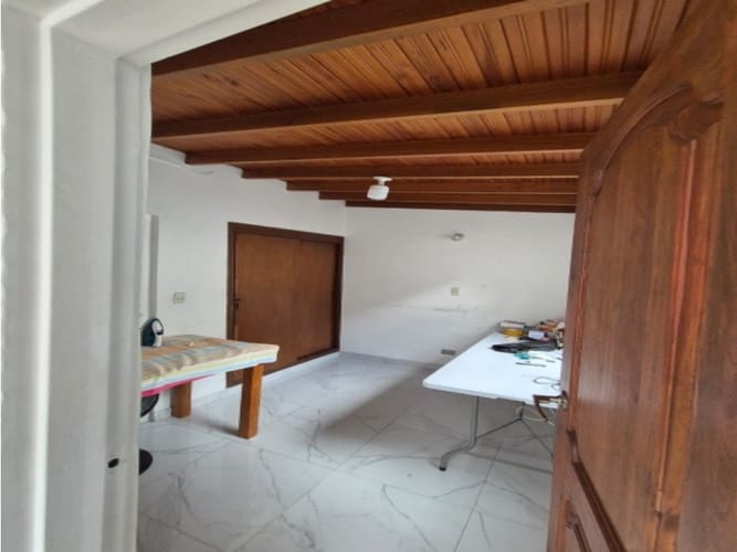 Casa de 6 alcobas en venta en Laureles, Medellín, 212 m² · foto 10 de 21
