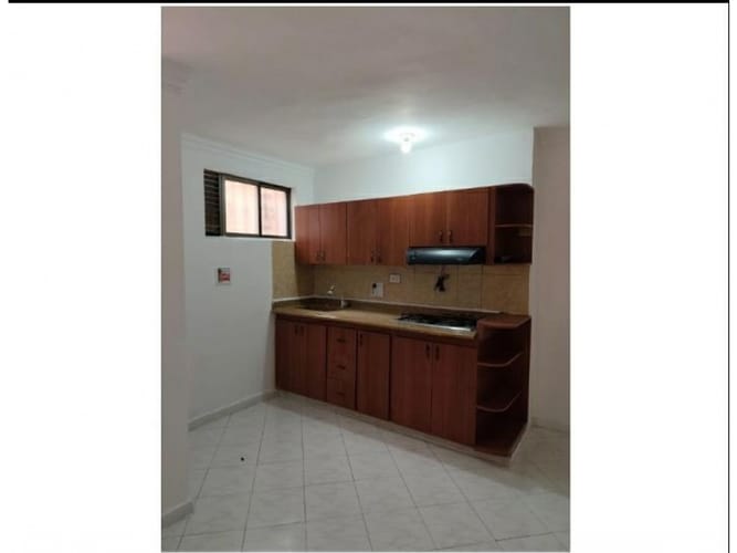 Casa de 3 alcobas en venta en Betania, Sabaneta, 75 m² · foto 2 de 13