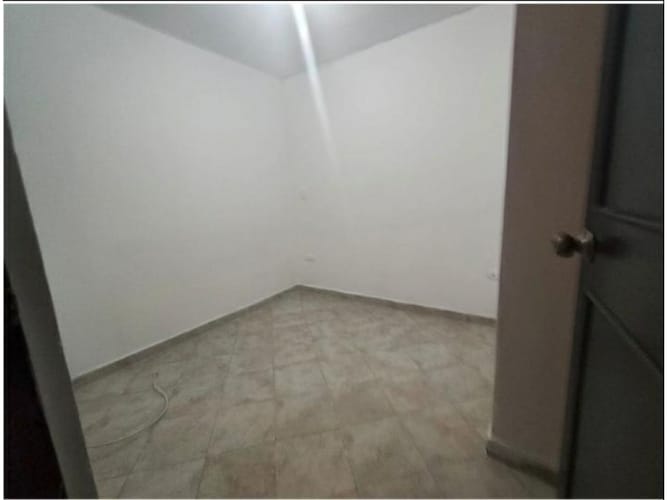 Casa de 3 alcobas en venta en Betania, Sabaneta, 75 m² · foto 8 de 13