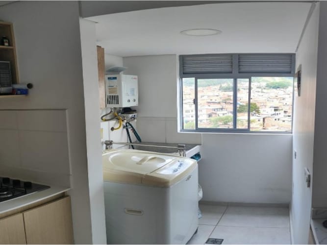 Apartamento en venta en Los Naranjos, Itagüí · foto 5 de 20