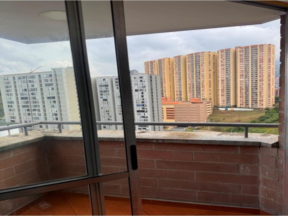 Apartamento en venta en Calasanz, Medellín · foto 16 de 22