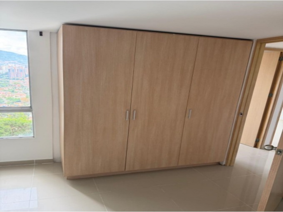 Apartamento en venta en Rodeo Alto, Medellín · foto 5 de 13