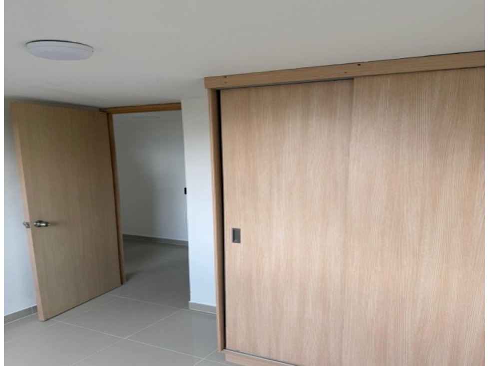 Apartamento en venta en Rodeo Alto, Medellín · foto 9 de 13