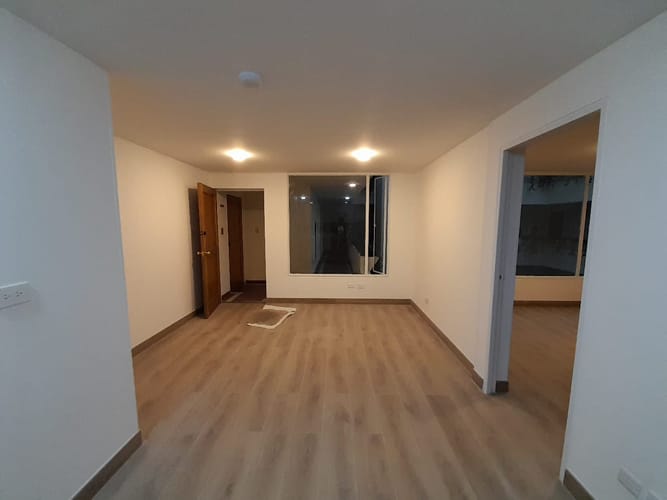 Apartaestudio en venta en Chapinero Central, Bogotá, 39 m² · foto 3 de 11