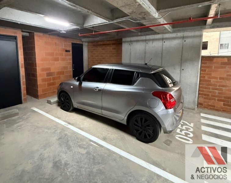 Apartamento en venta en Loma De San Jose, Sabaneta · foto 18 de 18