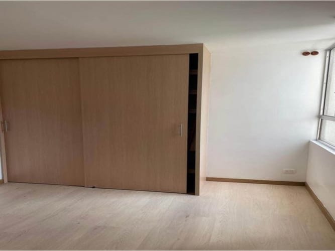 Apartamento de 3 alcobas en venta en Las Antillas, Envigado, 53 m² · foto 4 de 9