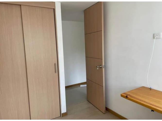 Apartamento de 3 alcobas en venta en Las Antillas, Envigado, 53 m² · foto 5 de 9
