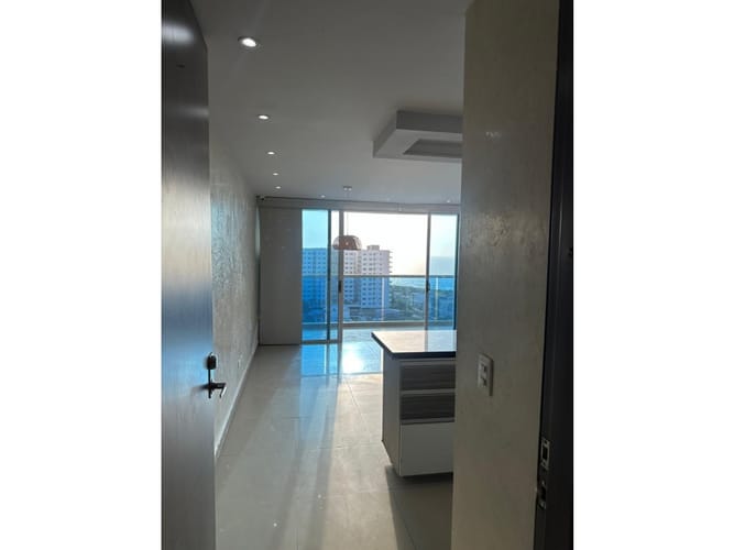 Apartamento en venta en Crespo, Cartagena · foto 2 de 24