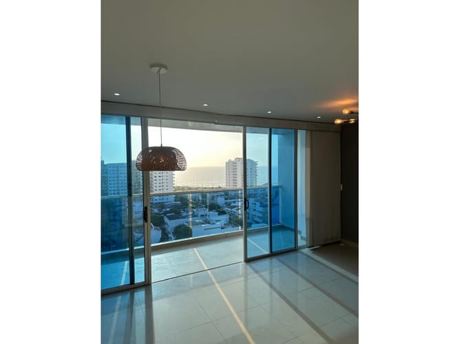 Apartamento en venta en Crespo, Cartagena · foto 3 de 24