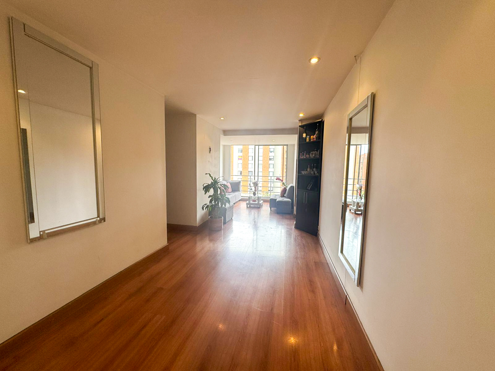 Apartamento en venta en Fontibon, Bogotá · foto 3 de 23