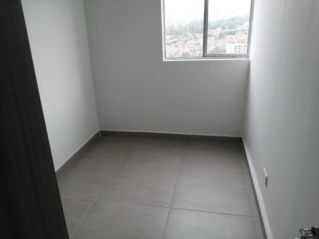 Apartamento en venta en San Gabriel, Medellín · foto 19 de 24