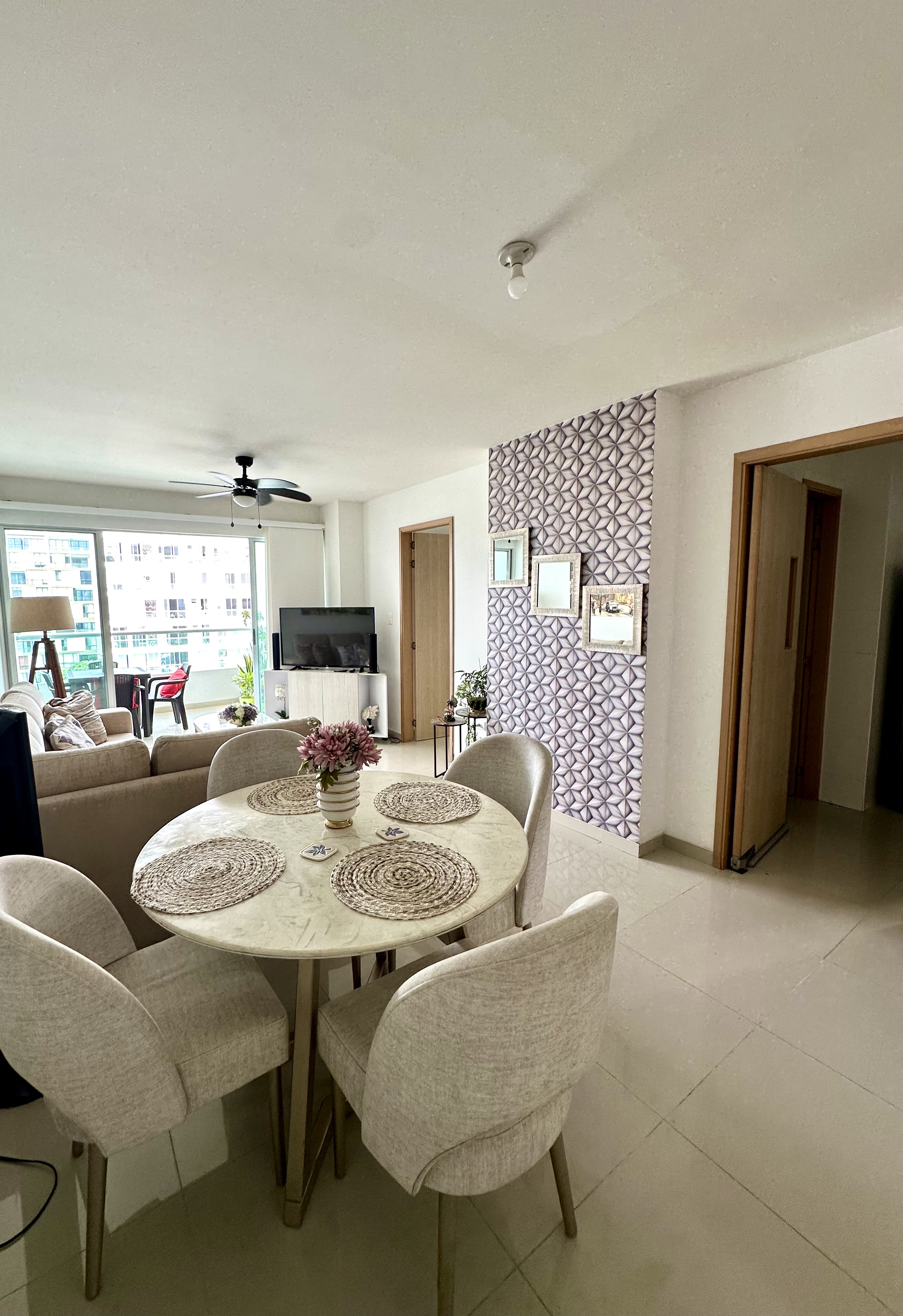 Apartamento en venta en El Poblado, Barranquilla · foto 2 de 19