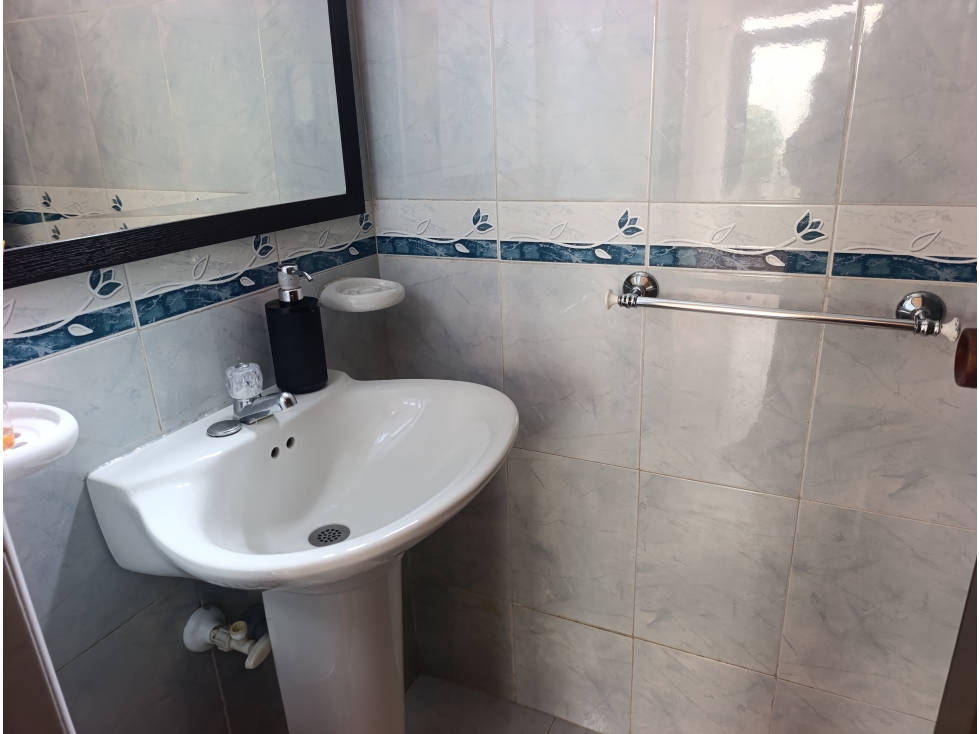 Casa en venta en Cedritos, Bogotá · foto 6 de 24