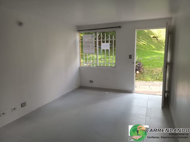Casa de 3 alcobas en arriendo en Ditaires, Medellín, 95 m² · foto 5 de 24