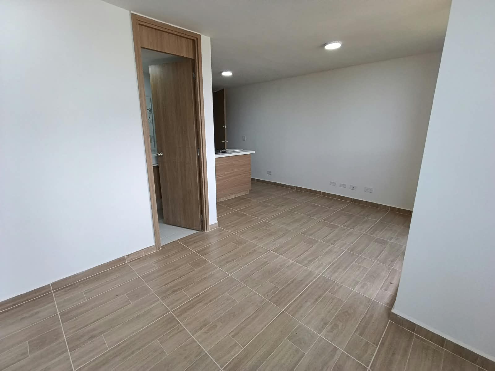 2BR Apartment in Caqueta (65 m²) - 3