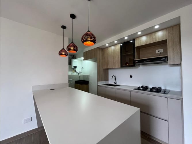 Apartamento de 3 alcobas en venta en Fontibon, Rionegro, 50 m² · foto 2 de 17