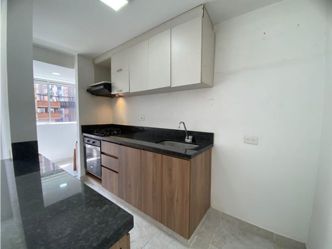 Apartamento de 2 alcobas en venta en La Doctora, Sabaneta, 50 m² · foto 5 de 18