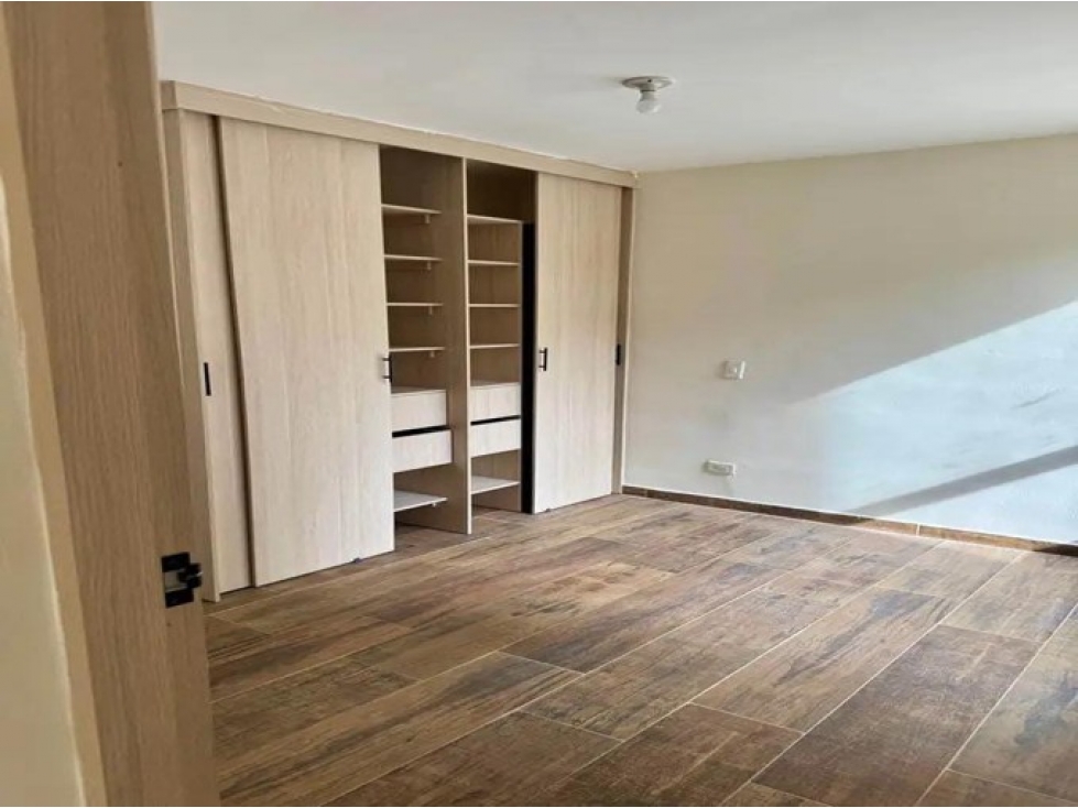 Apartamento en venta en Calasanz, Medellín · foto 6 de 8