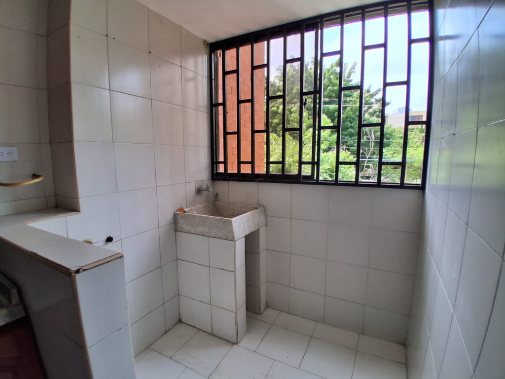 Apartamento en arriendo en Lago Alto, Barranquilla · foto 4 de 16