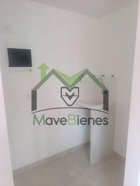 Apartamento de 2 alcobas en arriendo en Loma De La Doctora, Sabaneta, 75 m² · foto 4 de 14