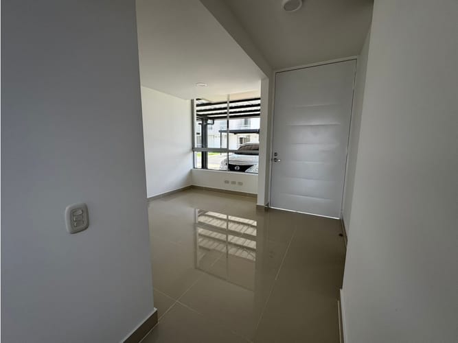 Casa de 3 alcobas en venta en Juan De Ampudia, Jamundí, 165 m² · foto 3 de 11
