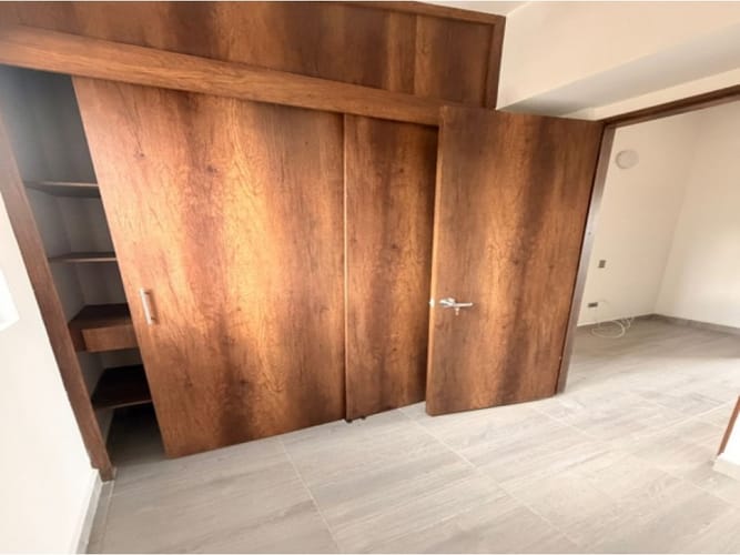 Apartamento de 3 alcobas en venta en Santa Mónica, Medellín, 218 m² · foto 6 de 21
