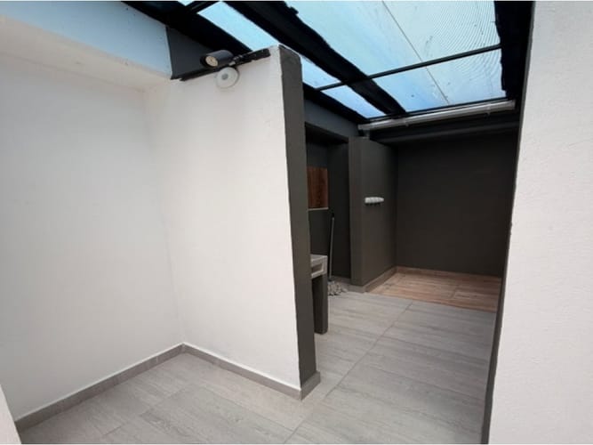 Apartamento de 3 alcobas en venta en Santa Mónica, Medellín, 218 m² · foto 15 de 21
