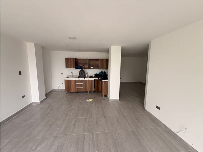 Apartamento de 3 alcobas en venta en Santa Mónica, Medellín, 218 m² · foto 16 de 21